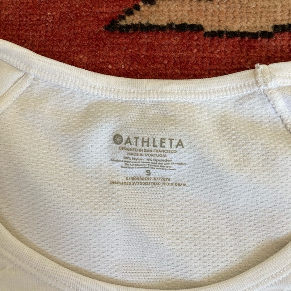 Athleta Speedlight Tee Size Small - Picture 3 of 3